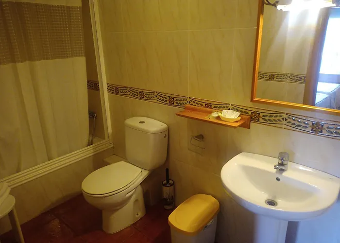 La Botiga Hotel *