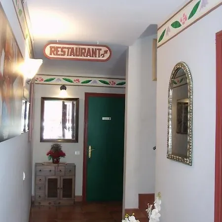 La Botiga Hotel